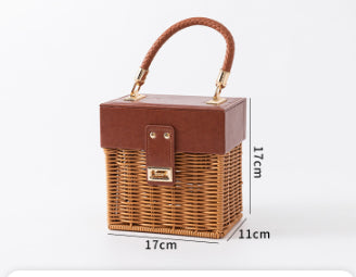 Sac panier en rotin tressé